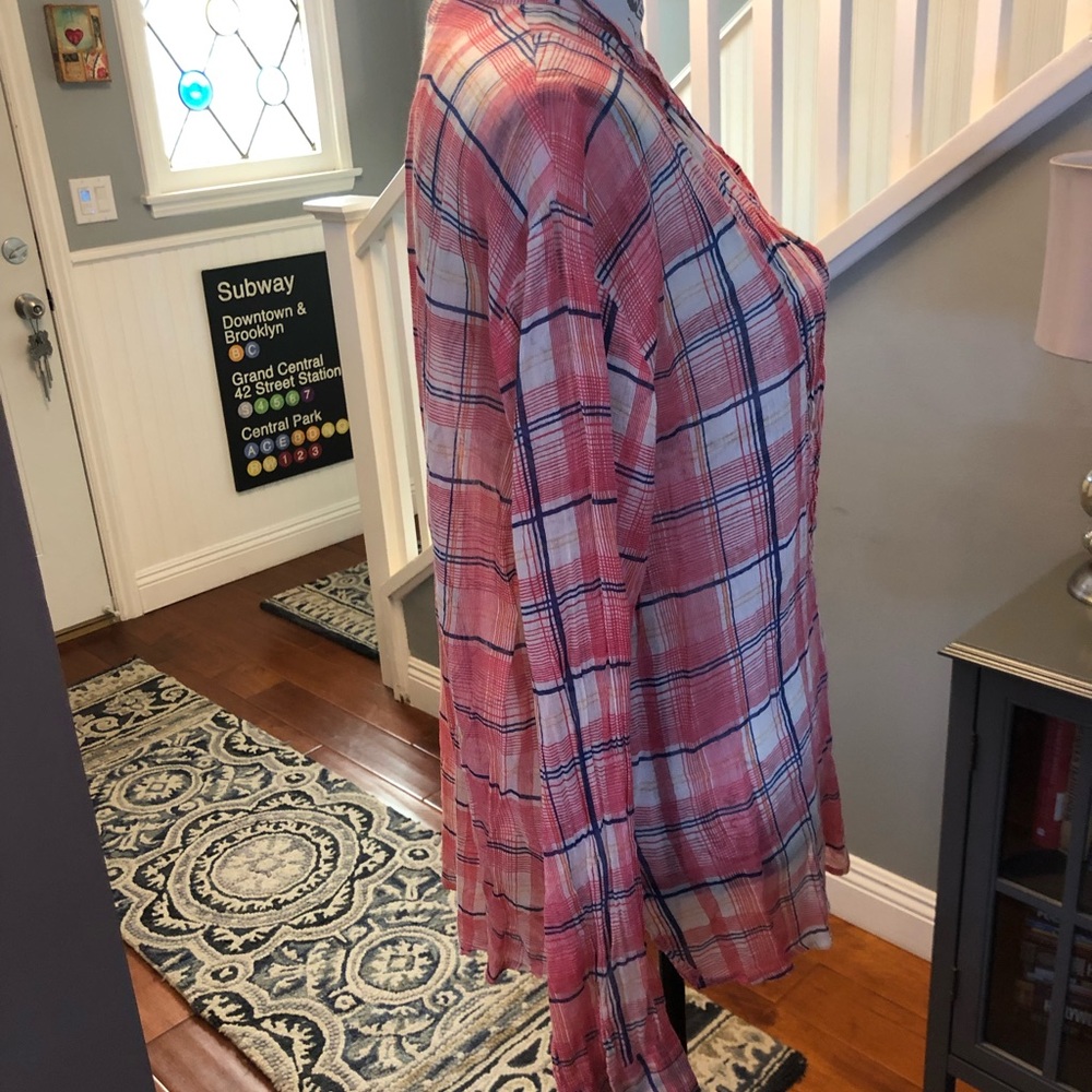 Beautiful Peachy Lightweight Plaid - image 4
